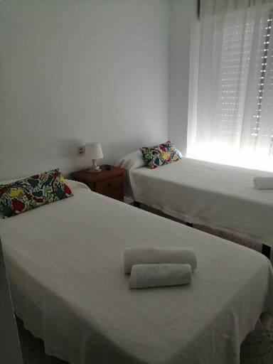 Hostal La Parada Hotel Huelva Bagian luar foto